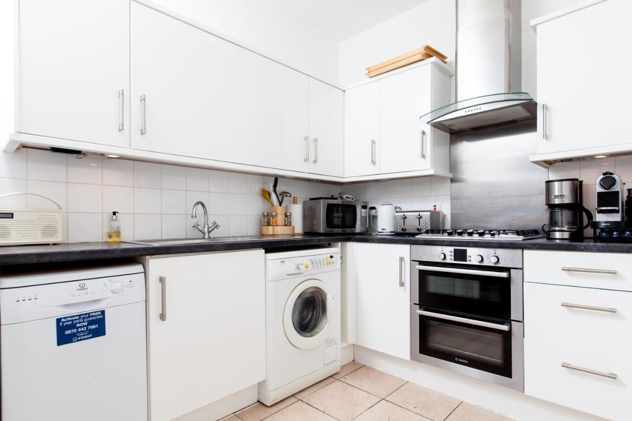 Amazing Apartments - London Road By Holyrood Park エディンバラ エクステリア 写真