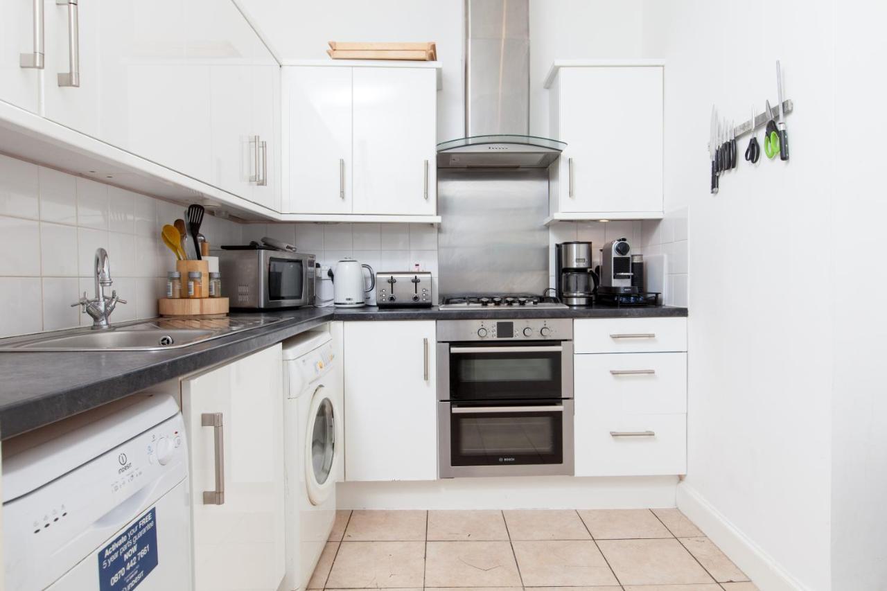 Amazing Apartments - London Road By Holyrood Park エディンバラ エクステリア 写真